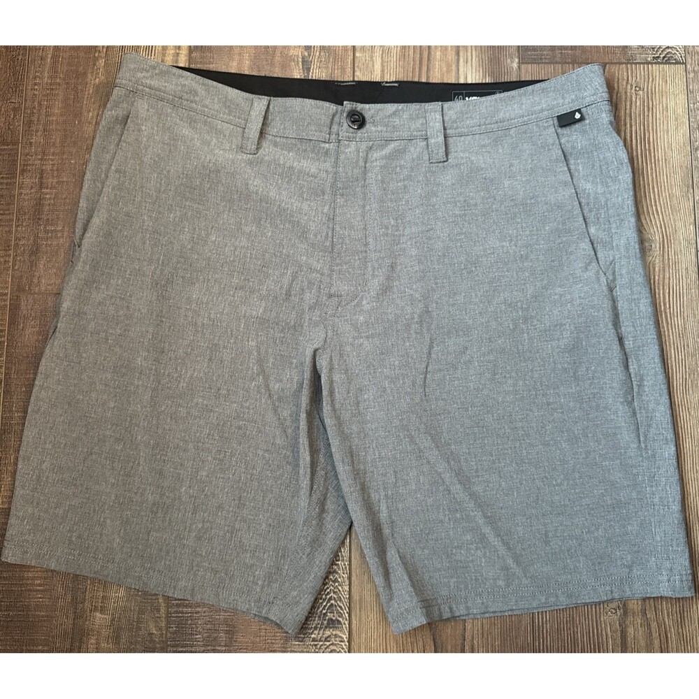 Volcom Shorts Mens 40 Gray True‎ To This Chino Skate Urban Casual Flat Front